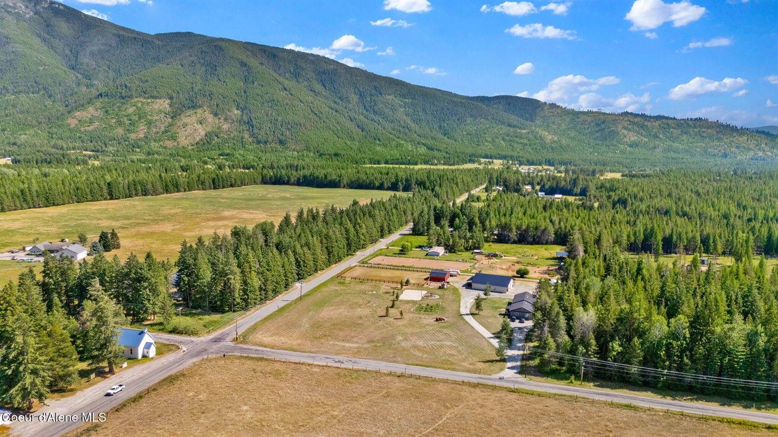 2692 Kootenai Trail Rd, Bonners Ferry, ID 83805