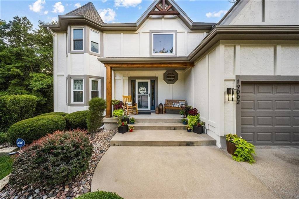 19002 West 118th Street, Olathe, KS 66061