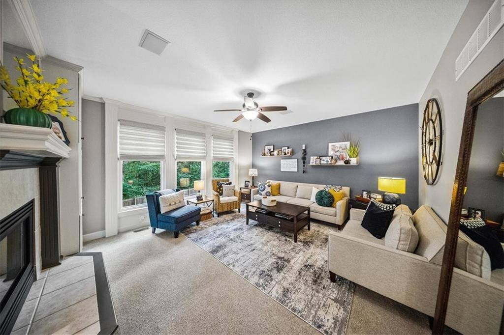 19002 West 118th Street, Olathe, KS 66061