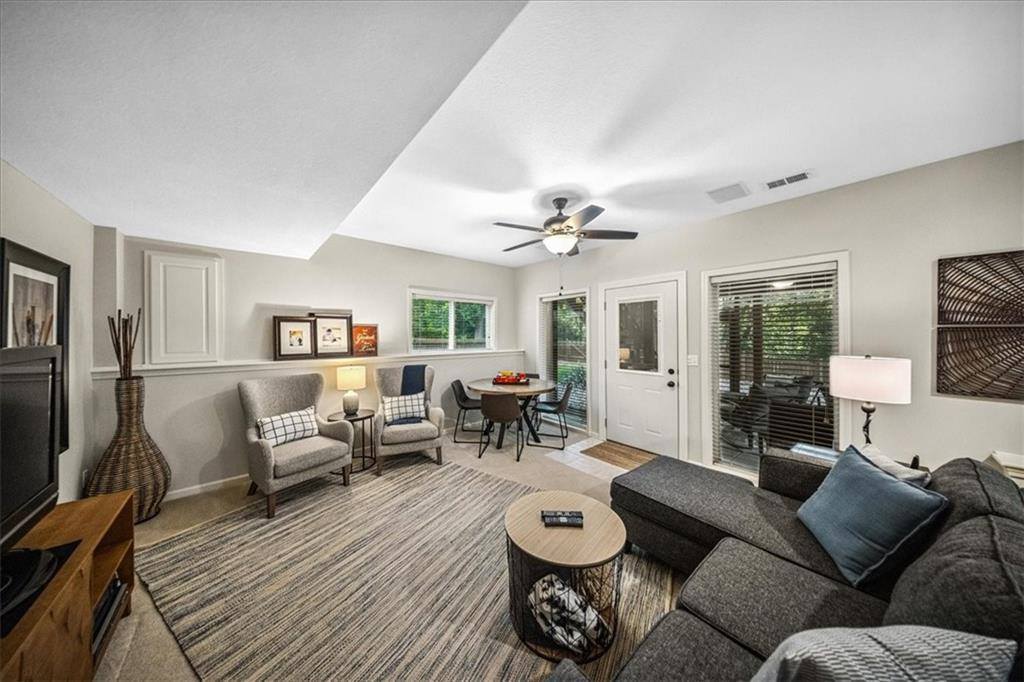 19002 West 118th Street, Olathe, KS 66061