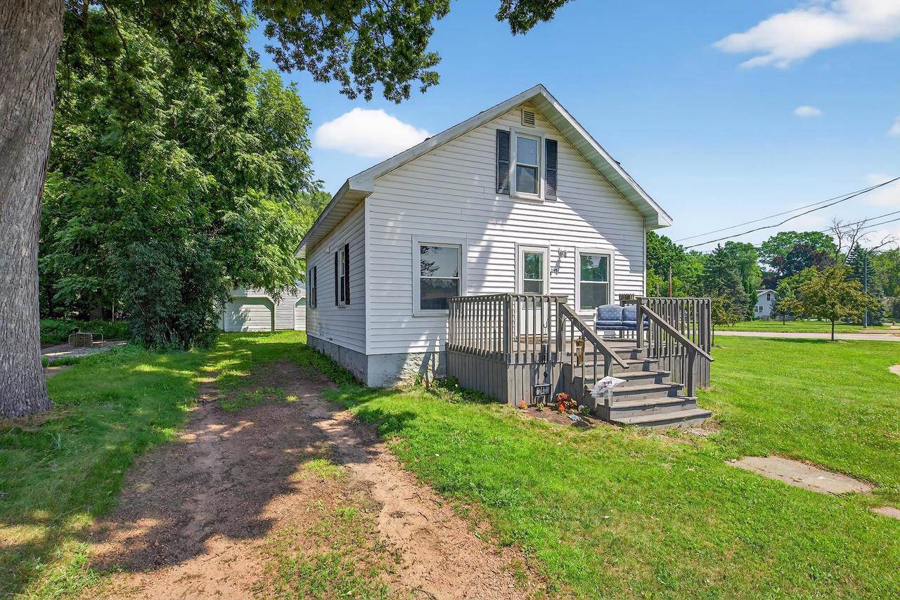 240 Lyon Street, Wisconsin Rapids, WI 54495