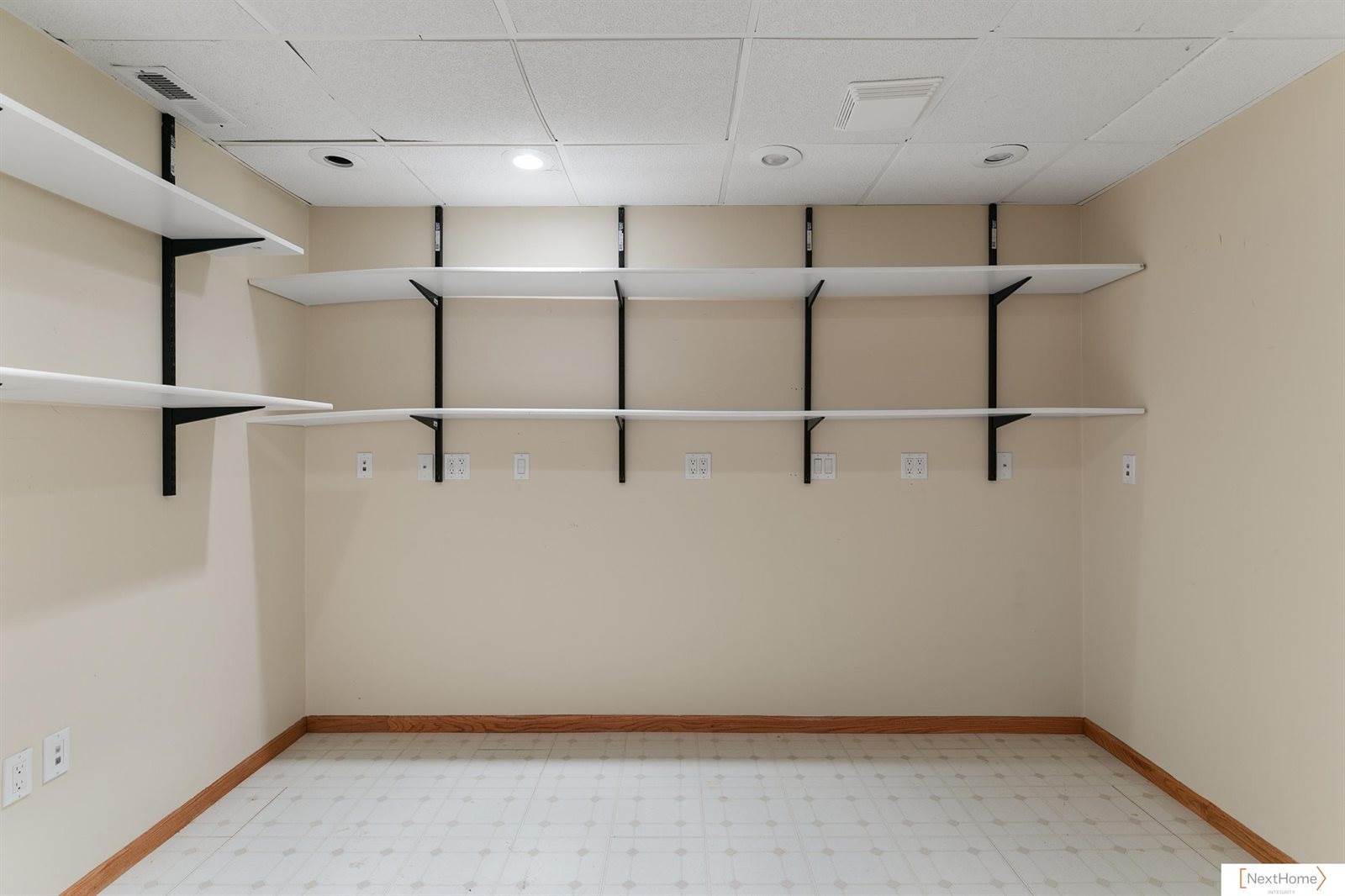 7347 South 18th Street, Lincoln, NE 68512