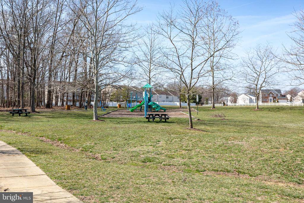 4609 Queens Grove Street, White Plains, MD 20695