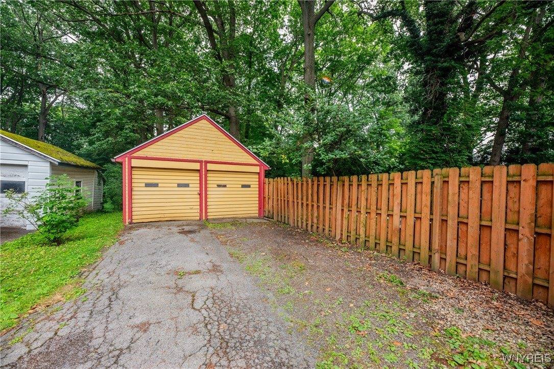 221 Bakerdale Road, Greece, NY 14616