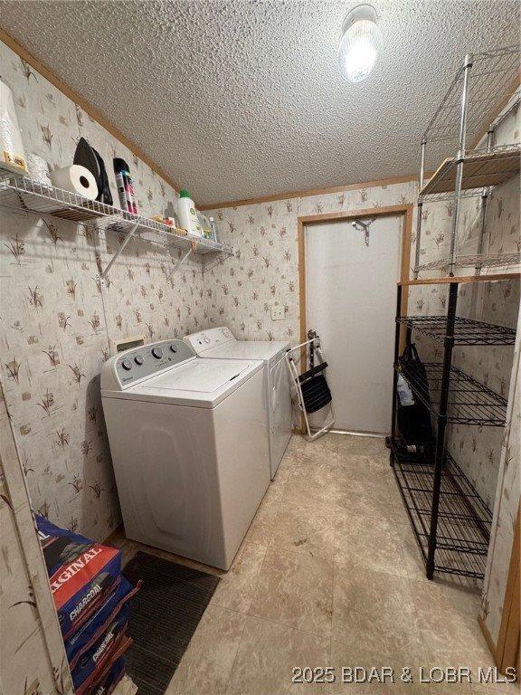 1389 Chimney Point, Sunrise Beach, MO 65079