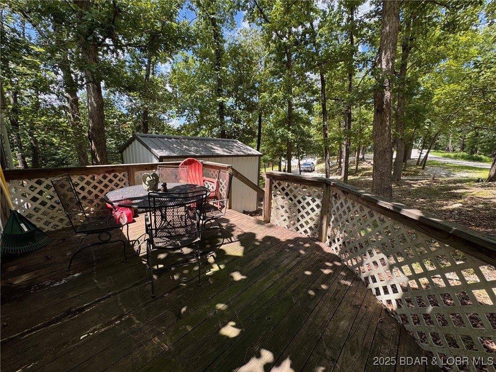 1389 Chimney Point, Sunrise Beach, MO 65079
