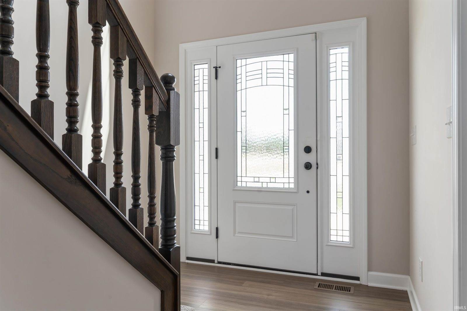 1005 N Fox Berry Drive, Yorktown, IN 47396