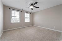 1005 N Fox Berry Drive, Yorktown, IN 47396