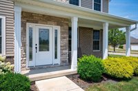 1005 N Fox Berry Drive, Yorktown, IN 47396