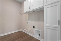 1005 N Fox Berry Drive, Yorktown, IN 47396