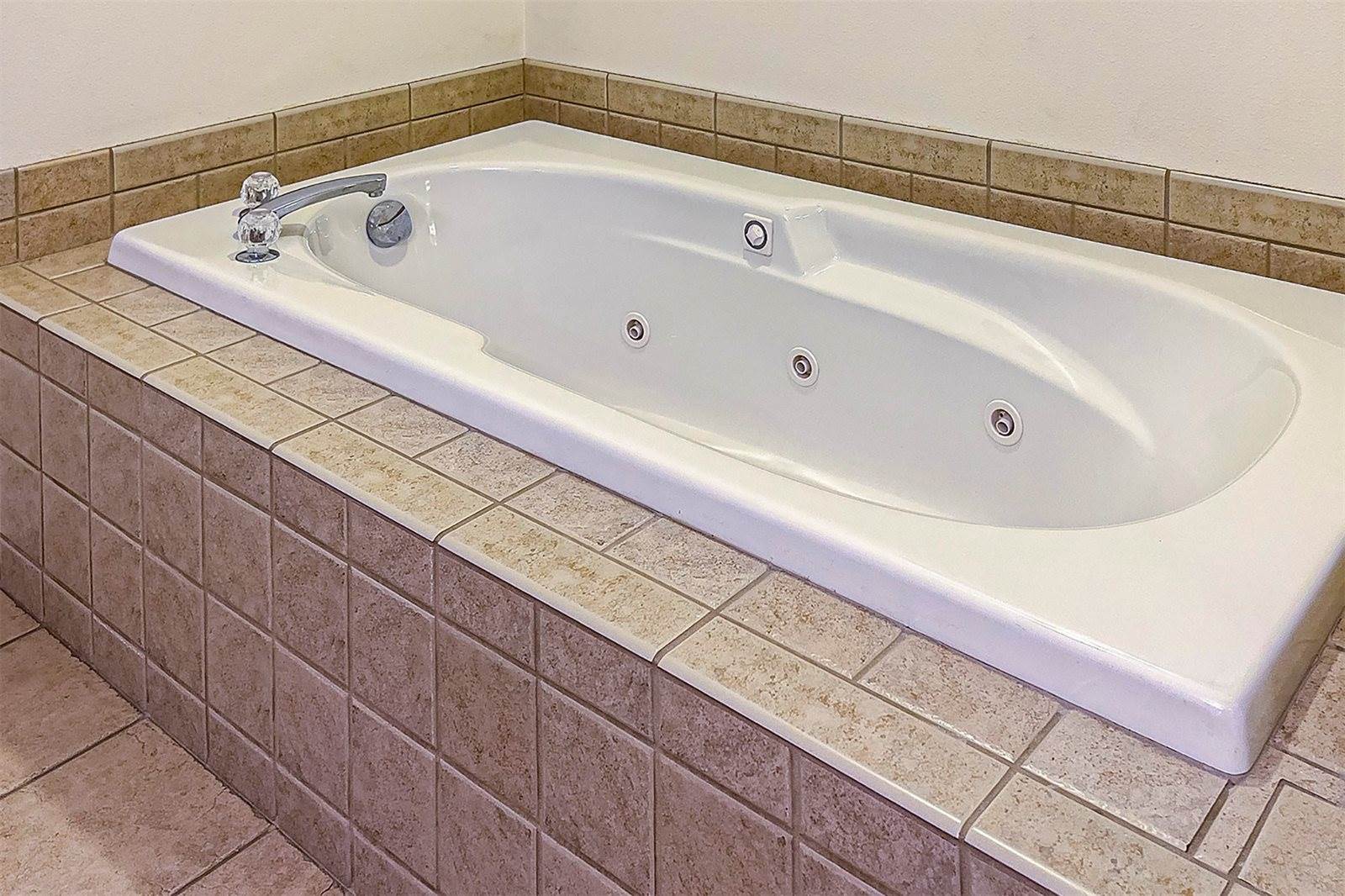 221 Commons Way, Kalispell, MT 59901