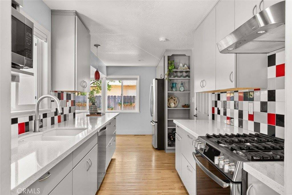 571 Redwood Way, Chico, CA 95926