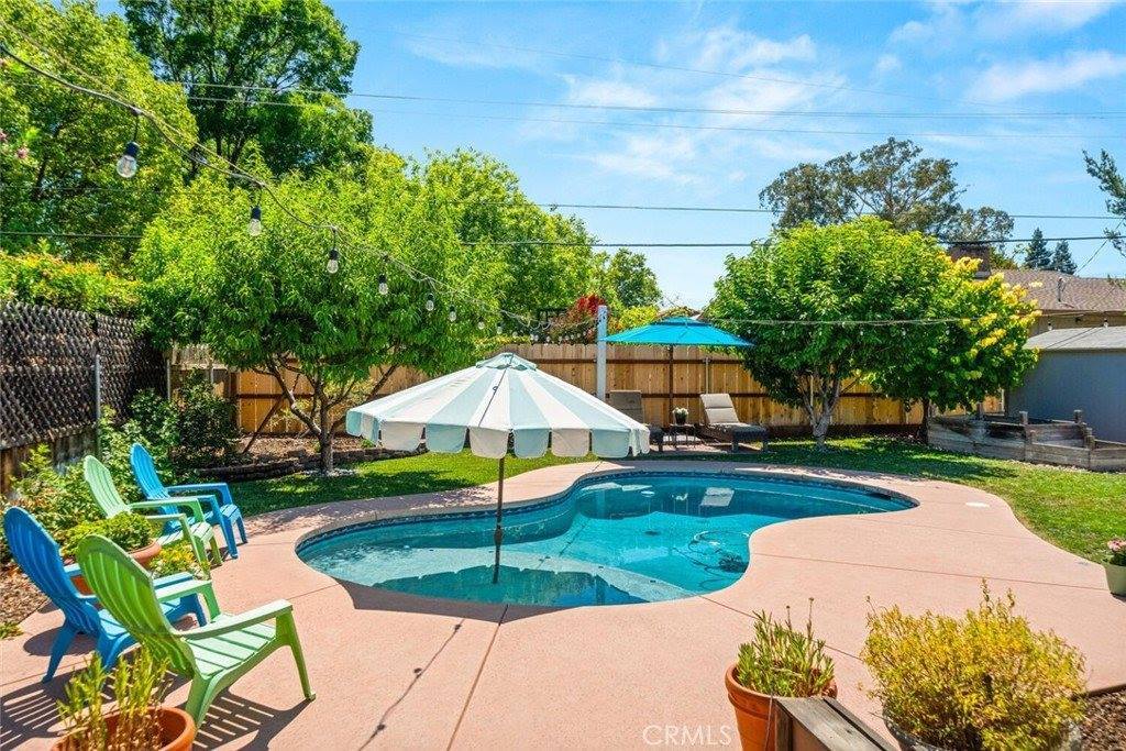 571 Redwood Way, Chico, CA 95926