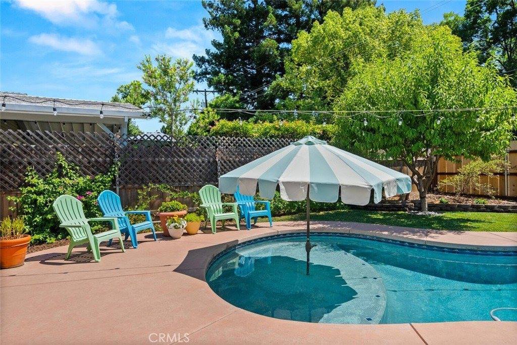 571 Redwood Way, Chico, CA 95926