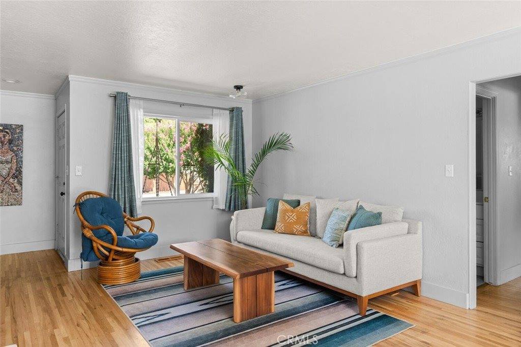 571 Redwood Way, Chico, CA 95926