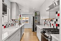 571 Redwood Way, Chico, CA 95926