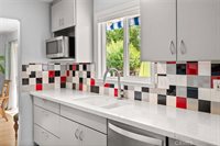 571 Redwood Way, Chico, CA 95926