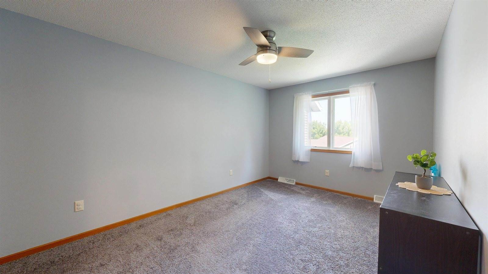 120 Rhyme St, West Salem, WI 54669