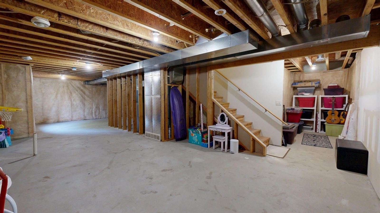 120 Rhyme St, West Salem, WI 54669