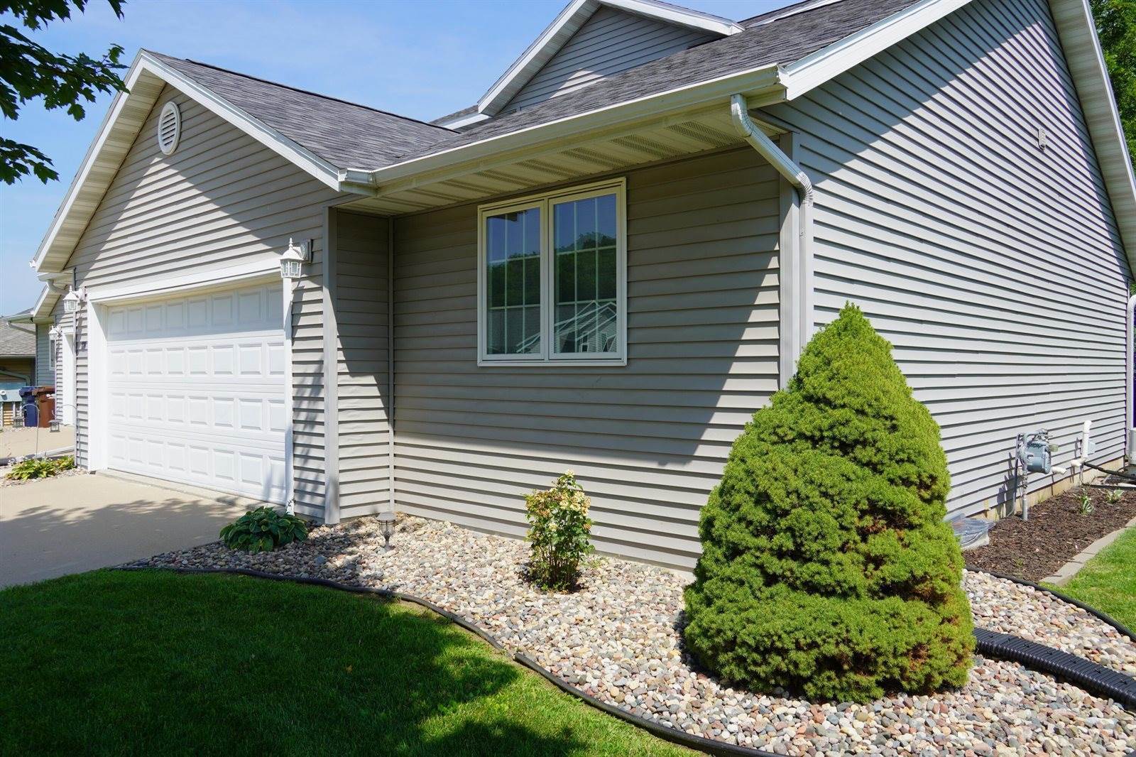 120 Rhyme St, West Salem, WI 54669