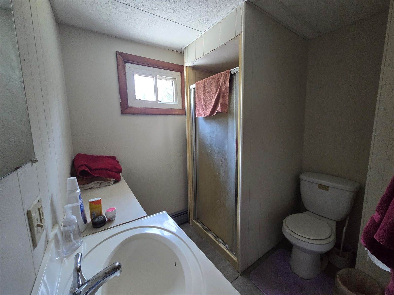 435 East Ridge Road, Greenbush, ME 04418