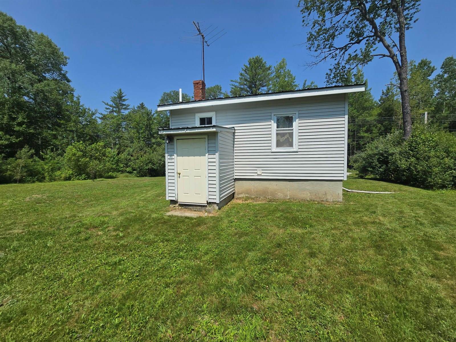 435 East Ridge Road, Greenbush, ME 04418