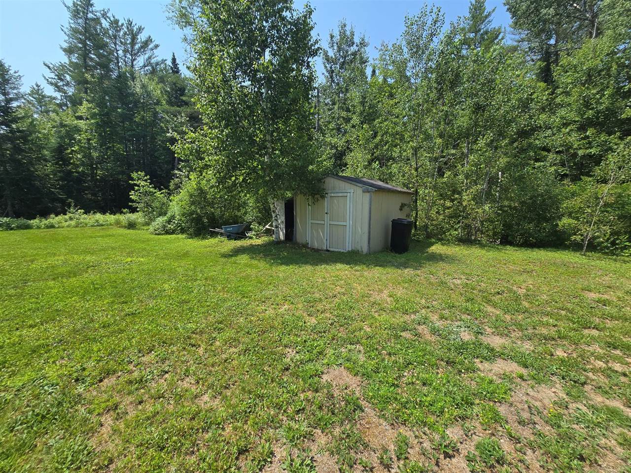 435 East Ridge Road, Greenbush, ME 04418