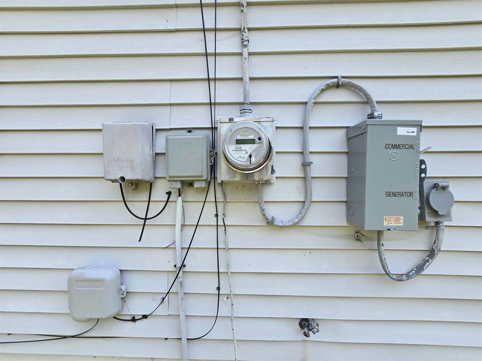 435 East Ridge Road, Greenbush, ME 04418