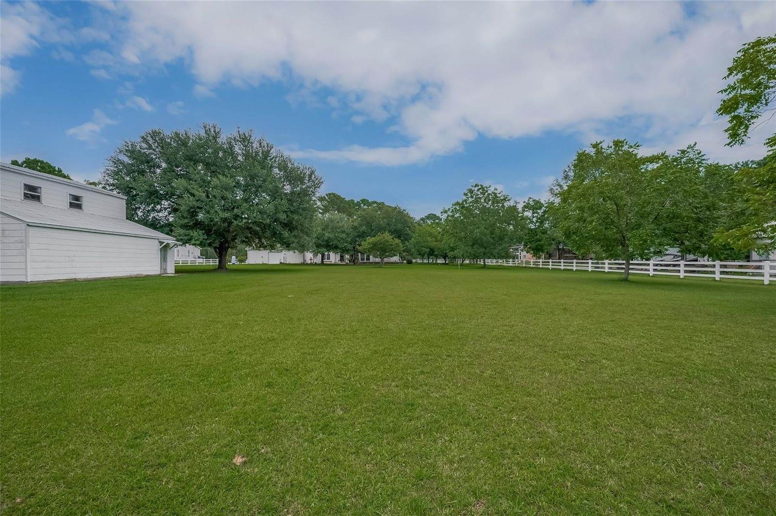 22102 Timber Ridge Drive, Magnolia, TX 77355