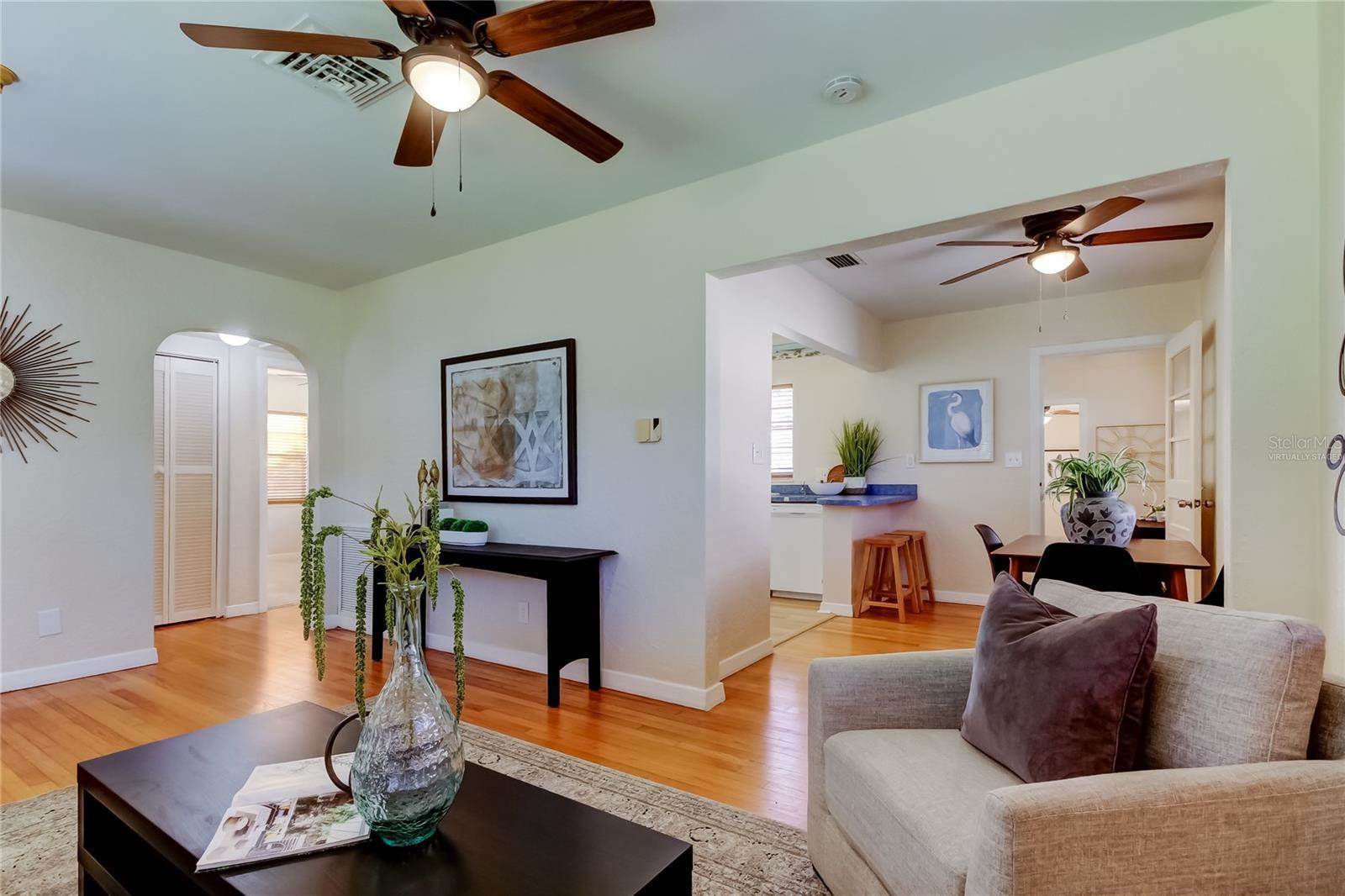 4512 7TH Avenue North, Saint Petersburg, FL 33713