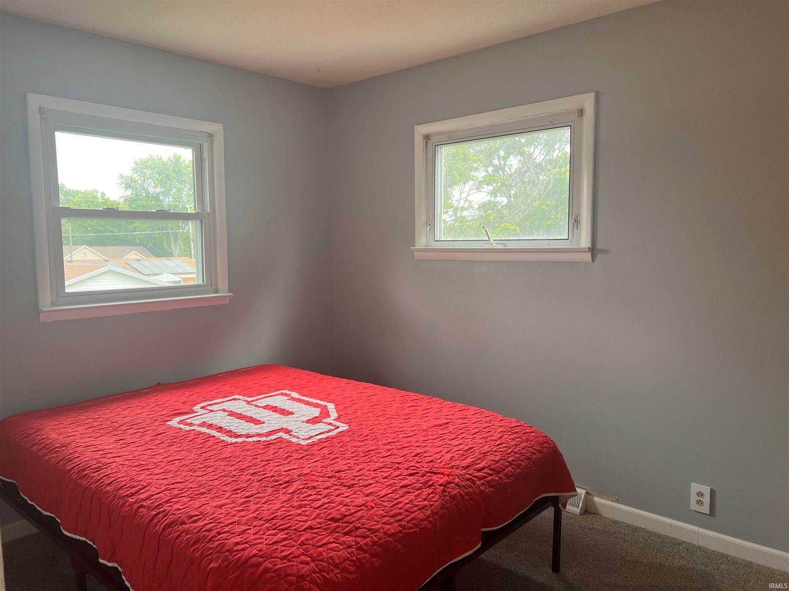 8116 W Weller Street, Yorktown, IN 47396