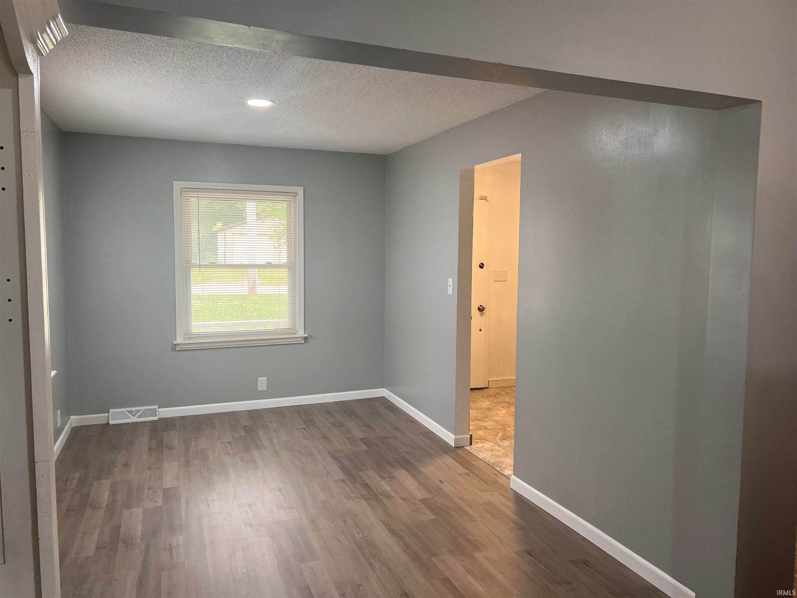 8116 W Weller Street, Yorktown, IN 47396