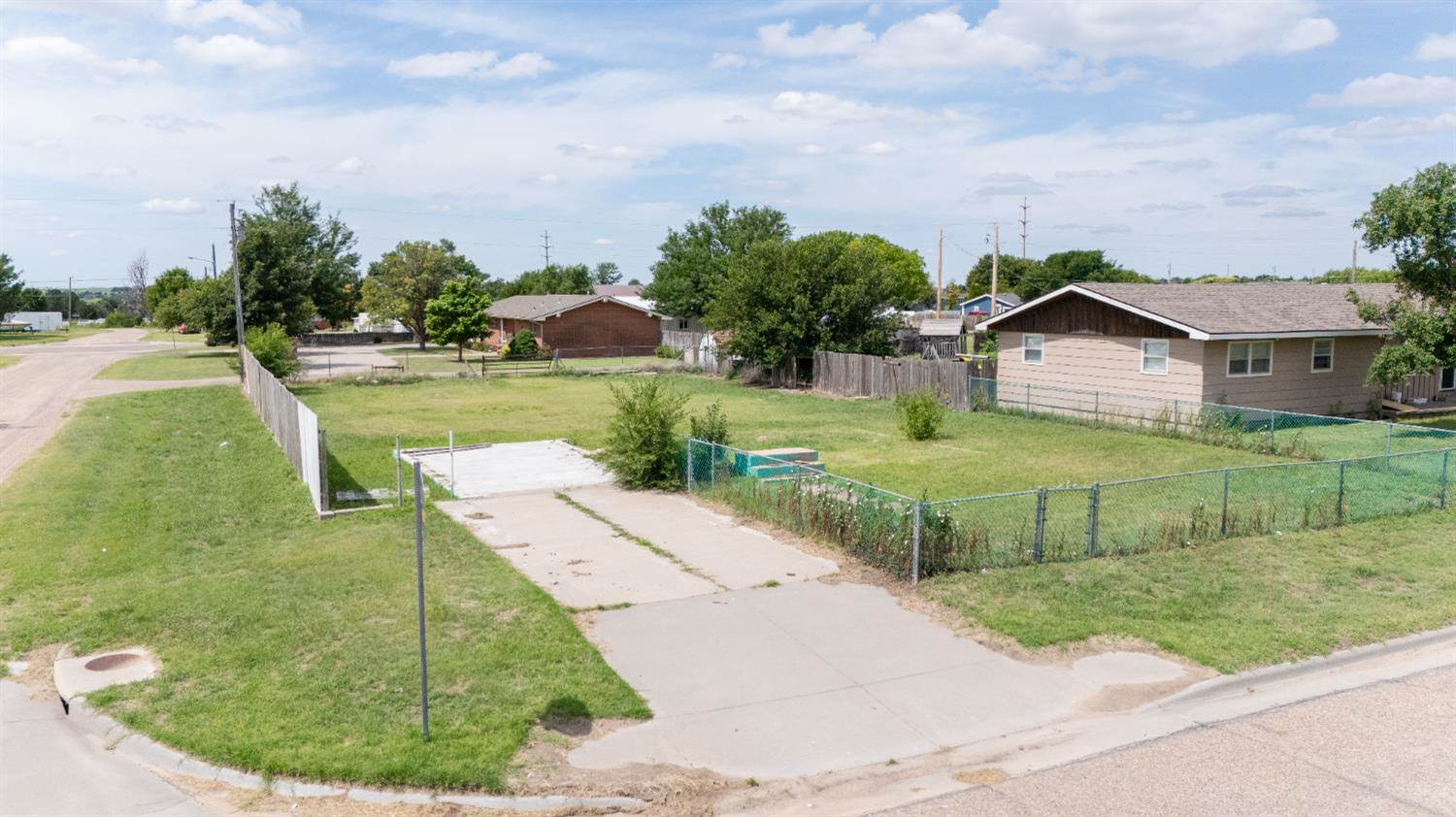 1143 East Texas Avenue, Ulysses, KS 67880
