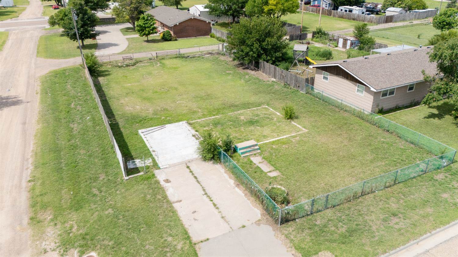 1143 East Texas Avenue, Ulysses, KS 67880