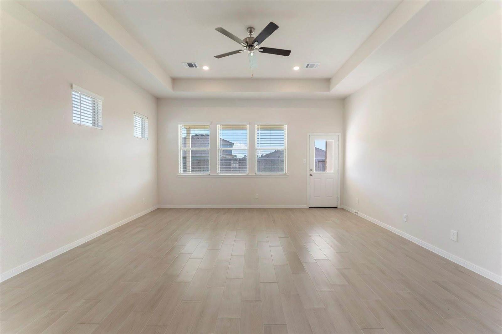 10107 Basil Beebalm Trl, Magnolia, TX 77354