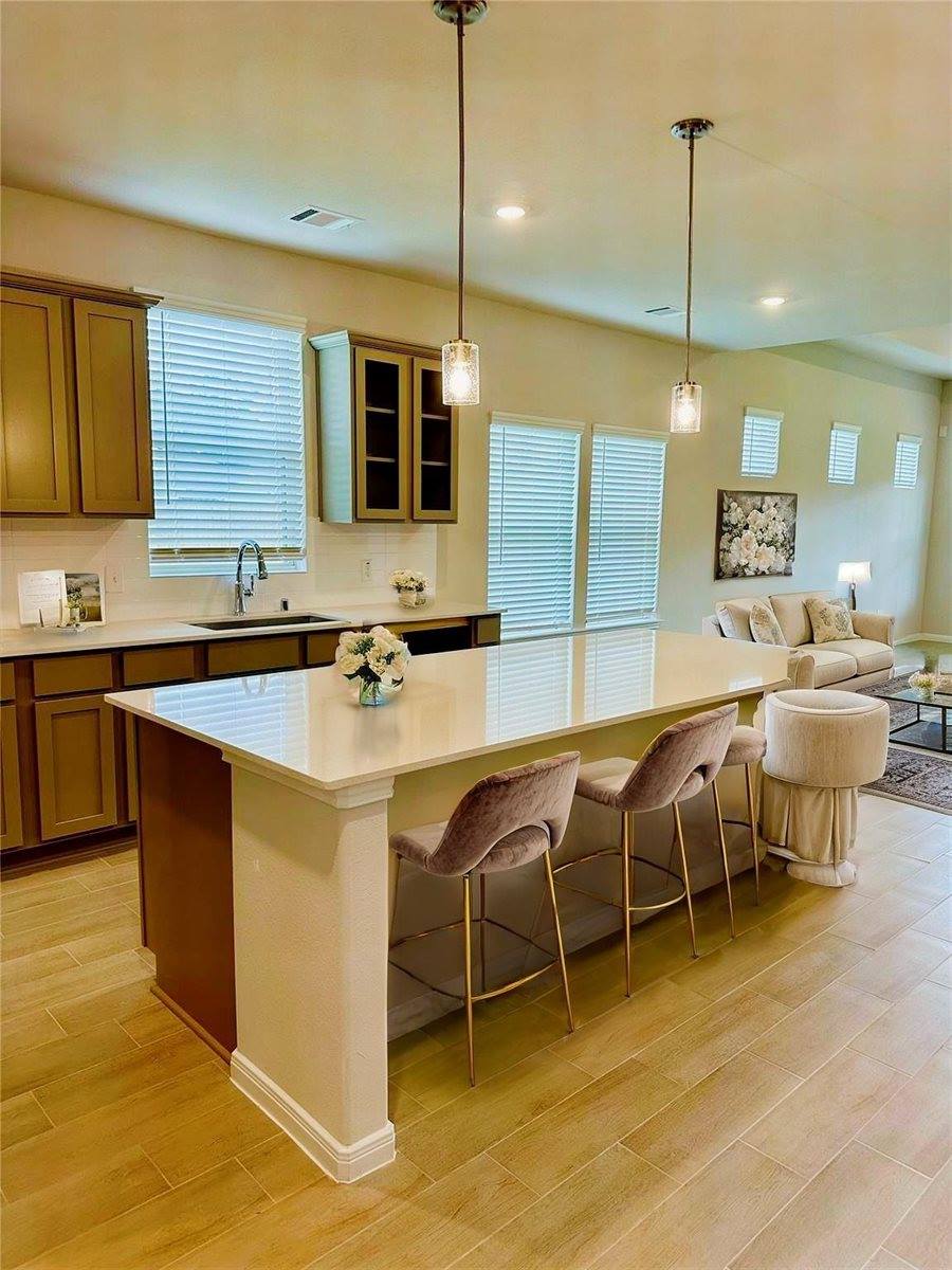 10107 Basil Beebalm Trl, Magnolia, TX 77354