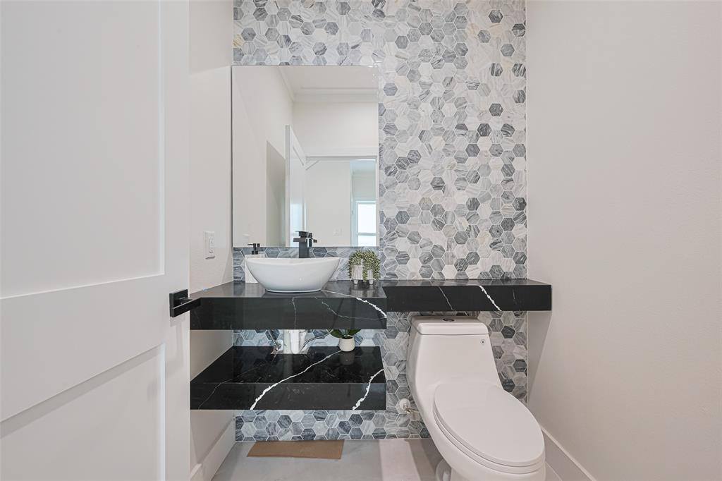 1011 New Jordan Lane, Cypress, TX 77429