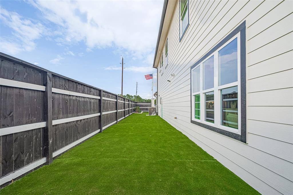 1011 New Jordan Lane, Cypress, TX 77429