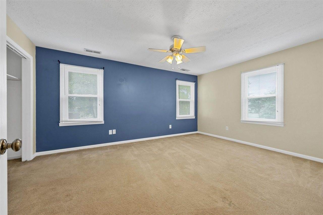 634 Shetland Avenue, Bowling Green, KY 42104