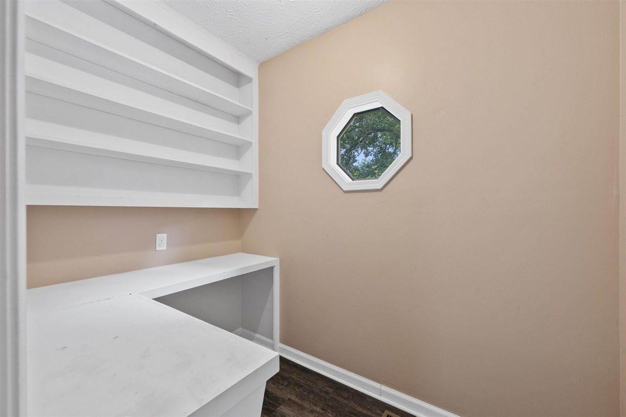 634 Shetland Avenue, Bowling Green, KY 42104