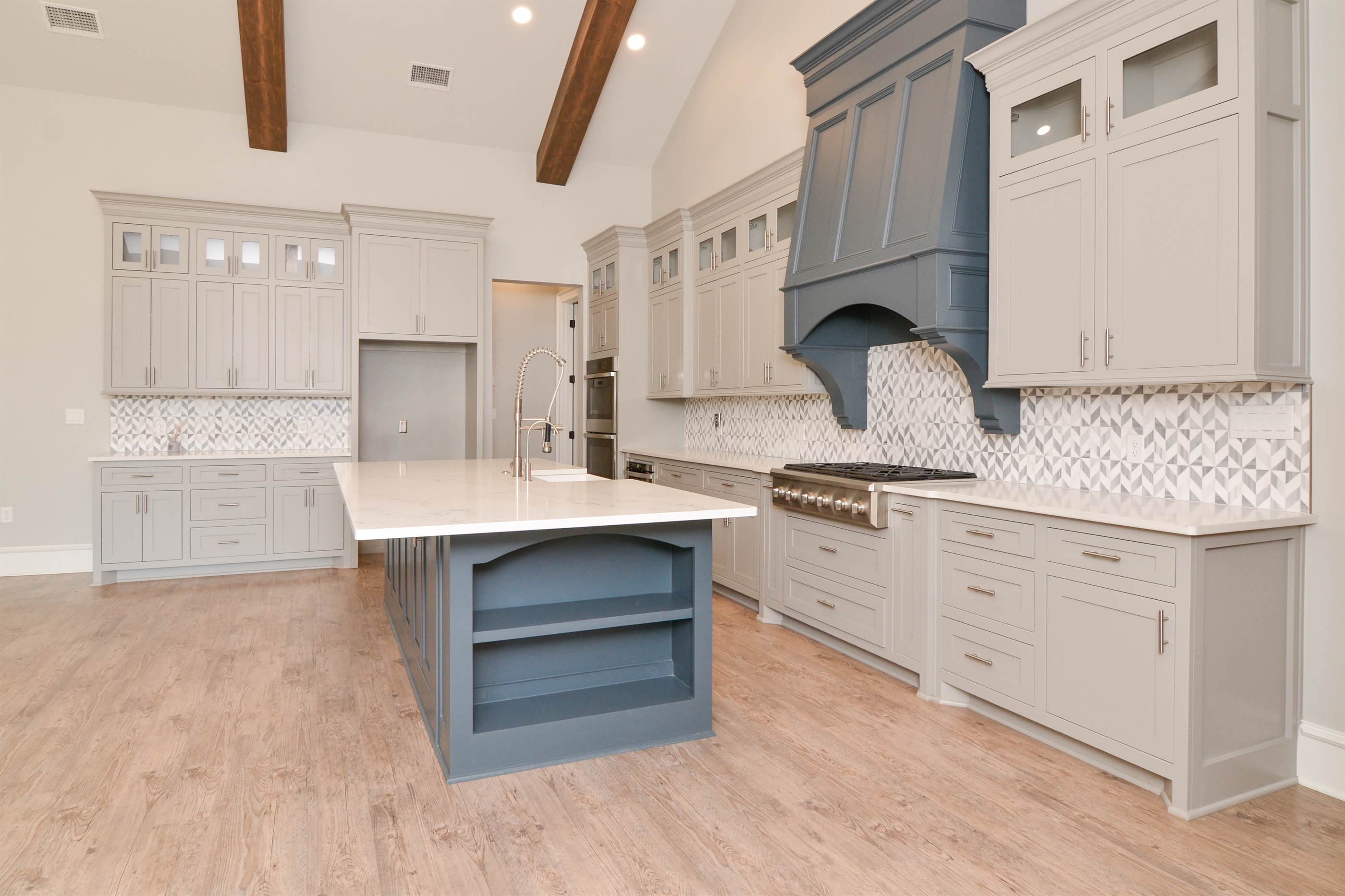 1521 Churchill Avenue, Wolfforth, TX 79382