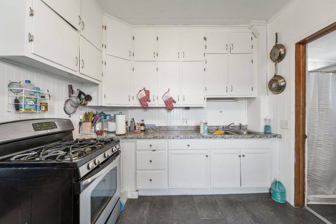 16 Allen Street, Johnson City, NY 13790