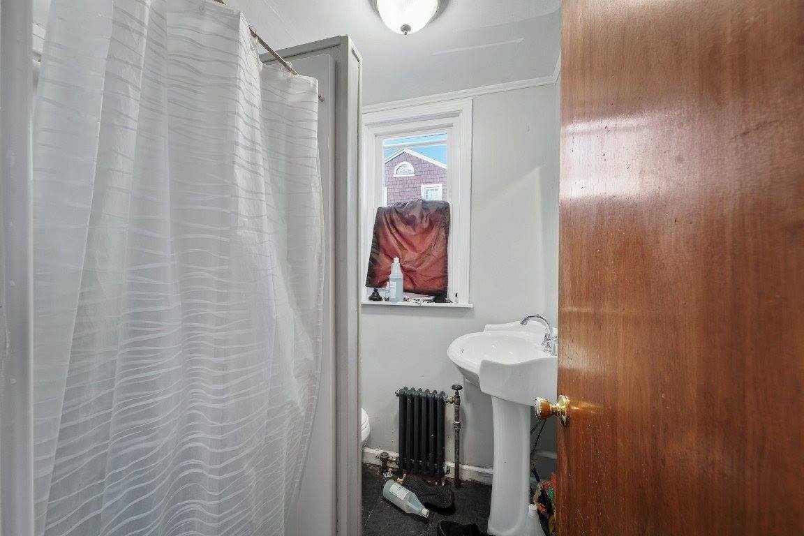 16 Allen Street, Johnson City, NY 13790