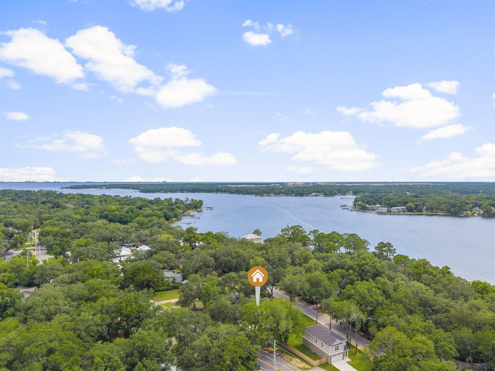 1001 Bayshore Drive, Niceville, FL 32578