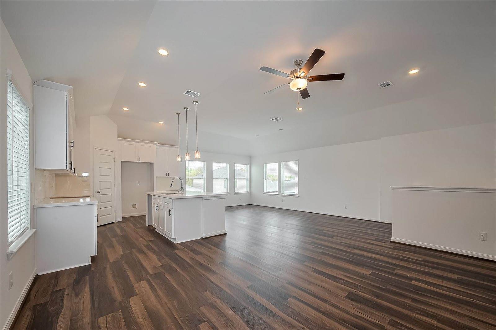 14975 Eagle Feather Drive, Houston, TX 77090