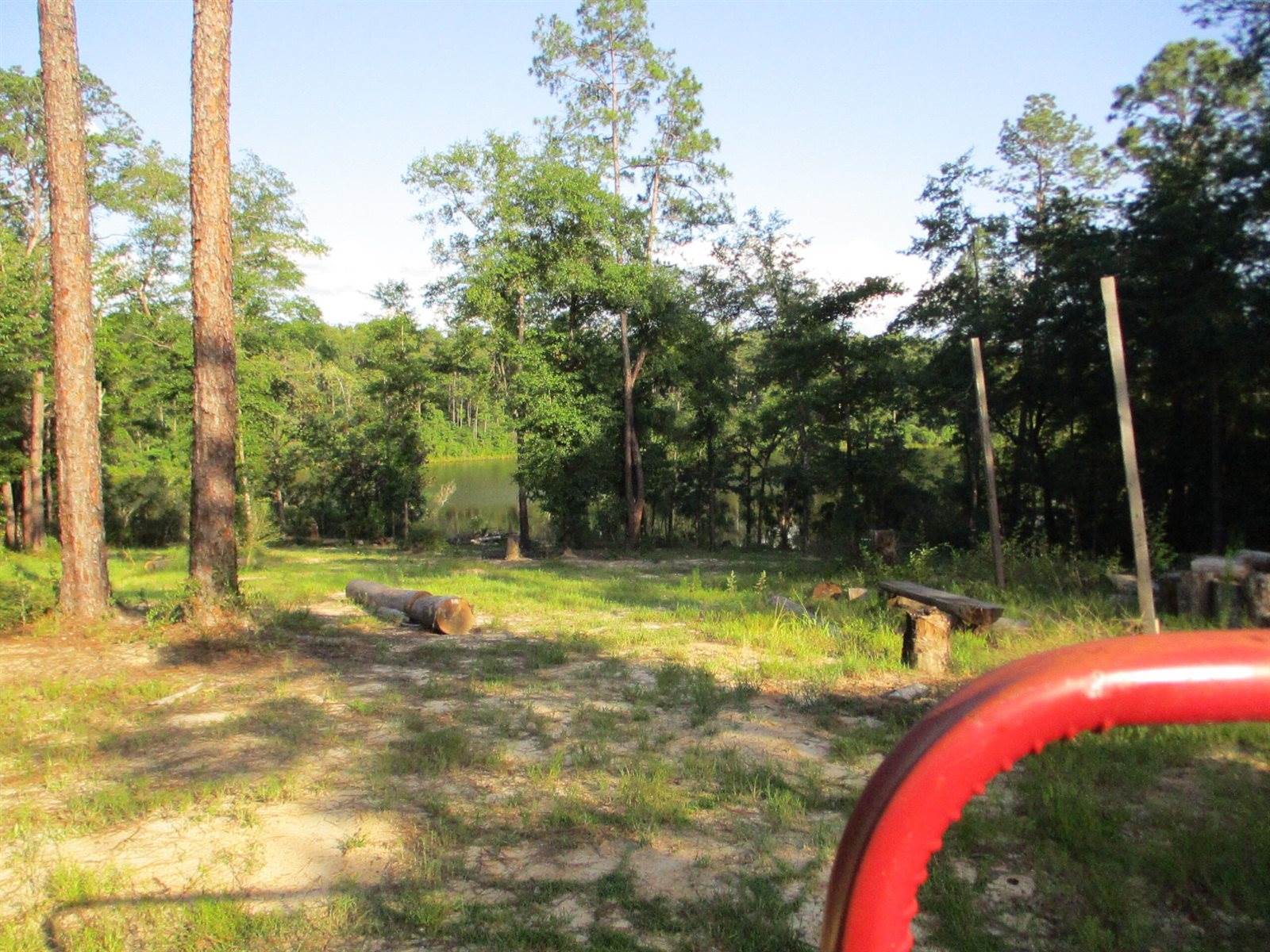 5410 Fawn Lake Road, Crestview, FL 32539