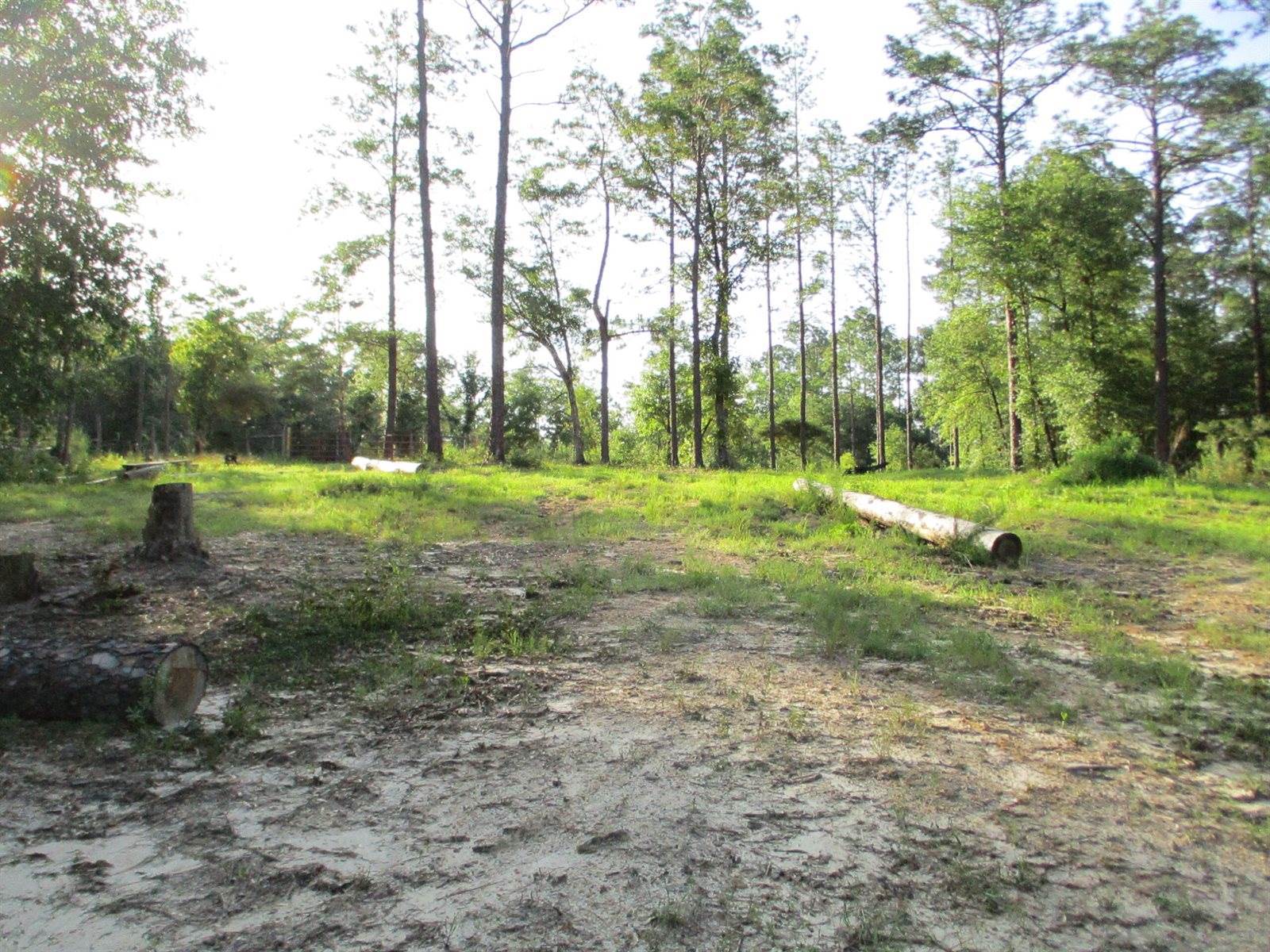 5410 Fawn Lake Road, Crestview, FL 32539