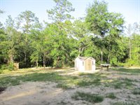 5410 Fawn Lake Road, Crestview, FL 32539