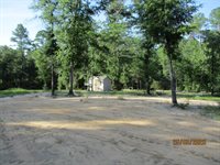 5410 Fawn Lake Road, Crestview, FL 32539