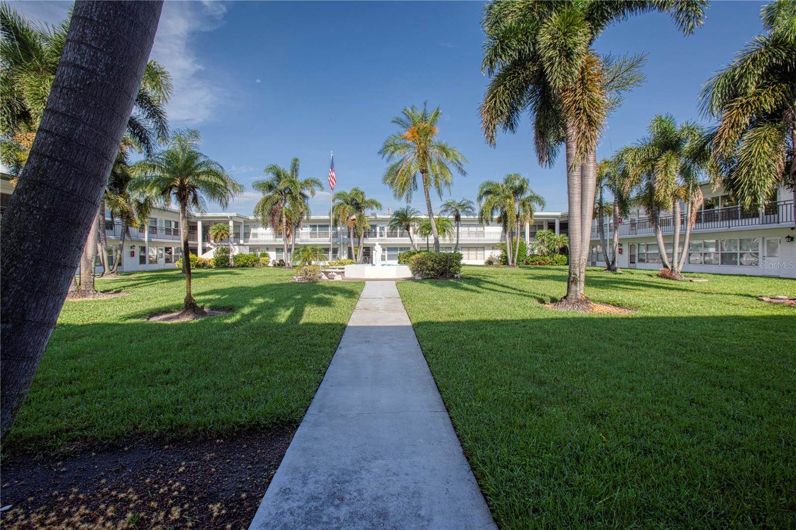 3100 Hartford Street North, Saint Petersburg, FL 33713